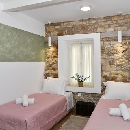 Captain Theo'S Modern Apartment Maria ليفكيمي المظهر الخارجي الصورة