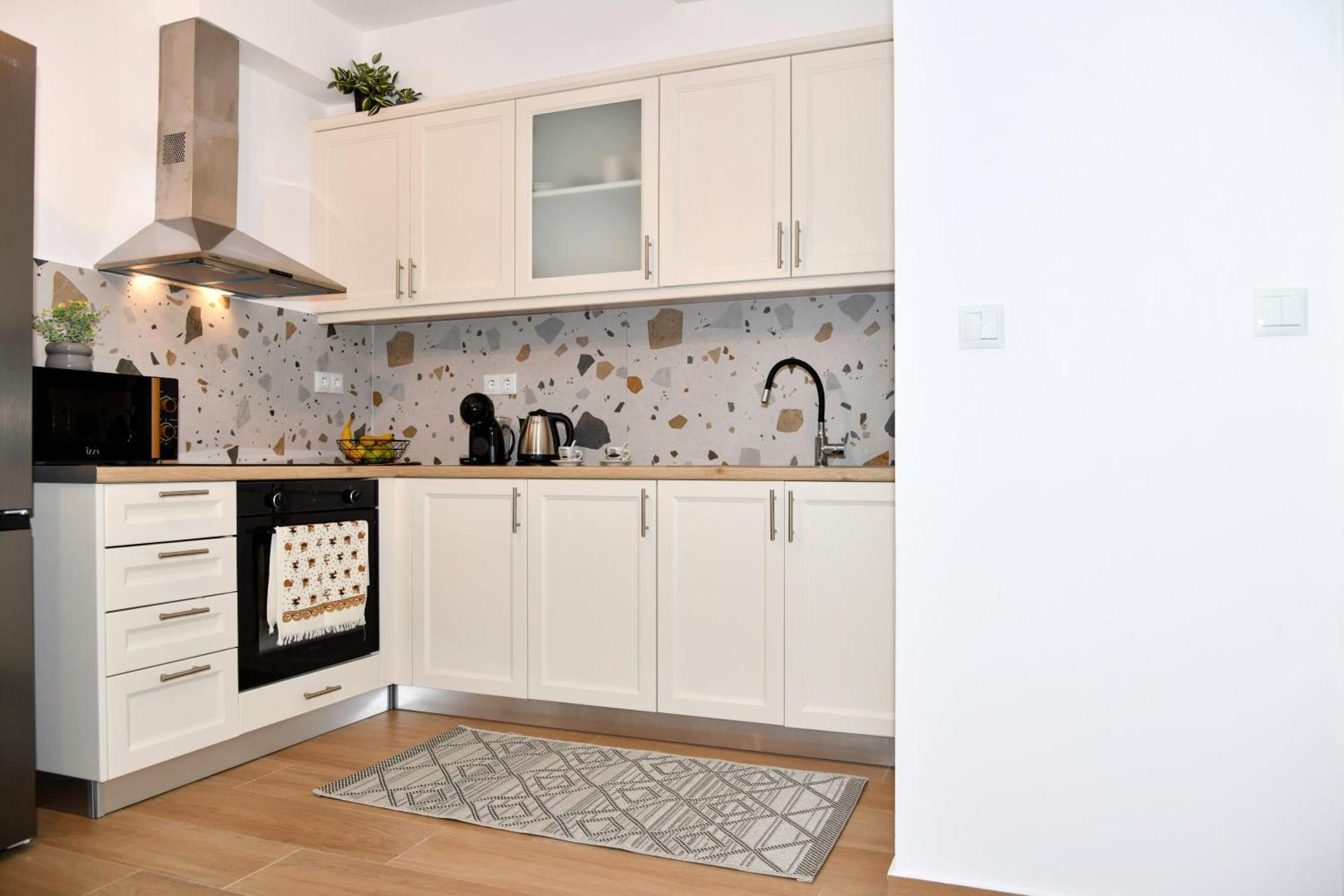 Captain Theo'S Modern Apartment Maria ليفكيمي المظهر الخارجي الصورة