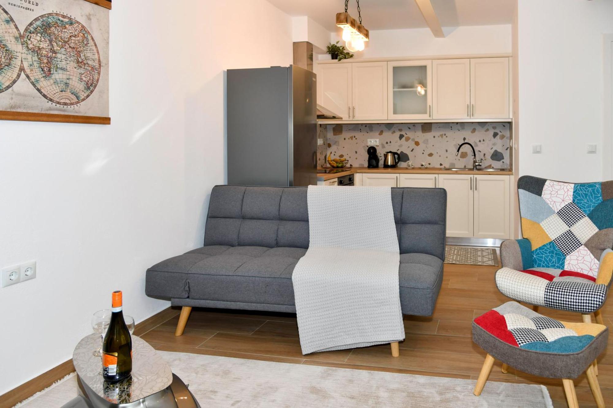 Captain Theo'S Modern Apartment Maria ليفكيمي المظهر الخارجي الصورة