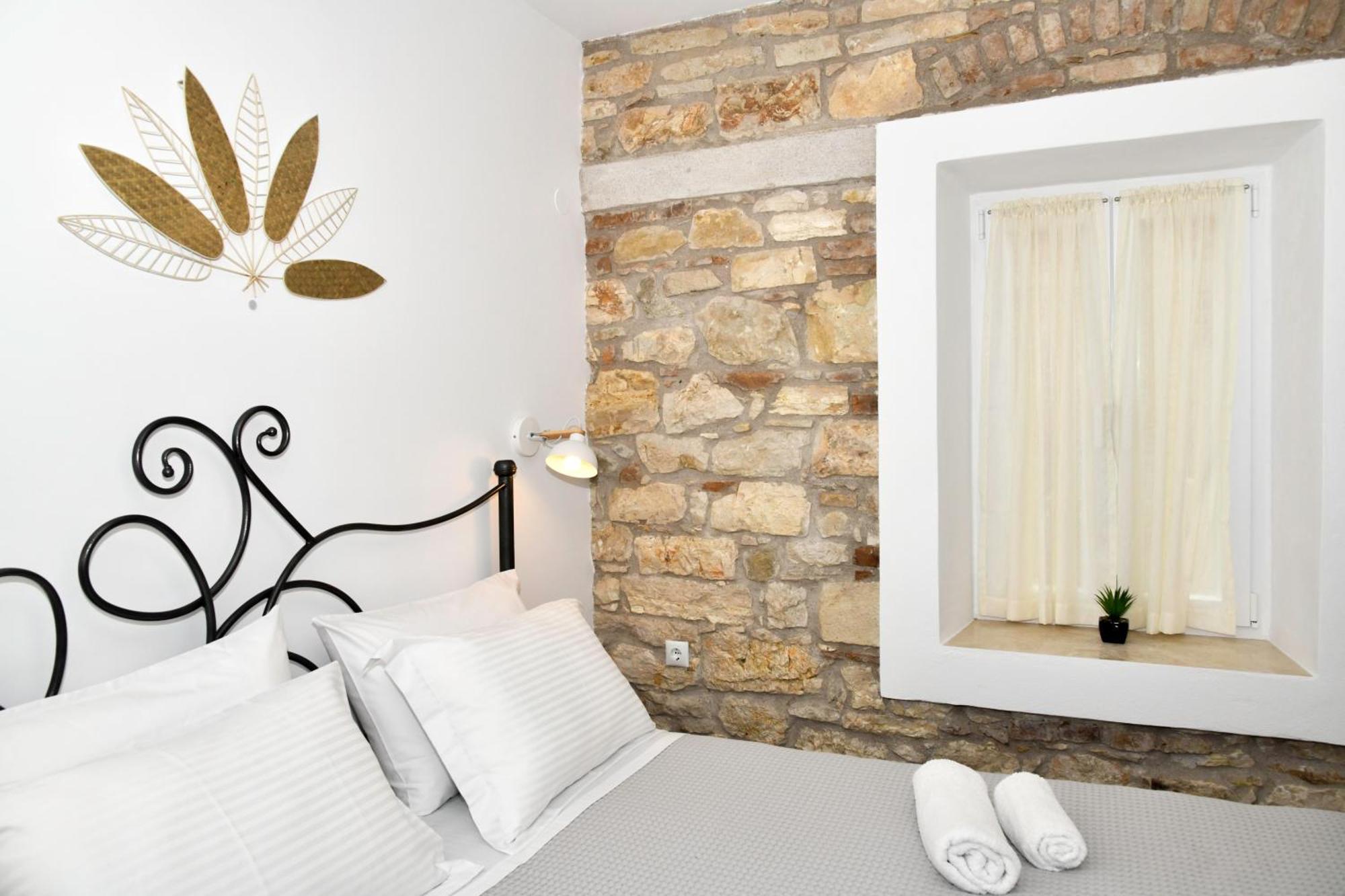 Captain Theo'S Modern Apartment Maria ليفكيمي المظهر الخارجي الصورة